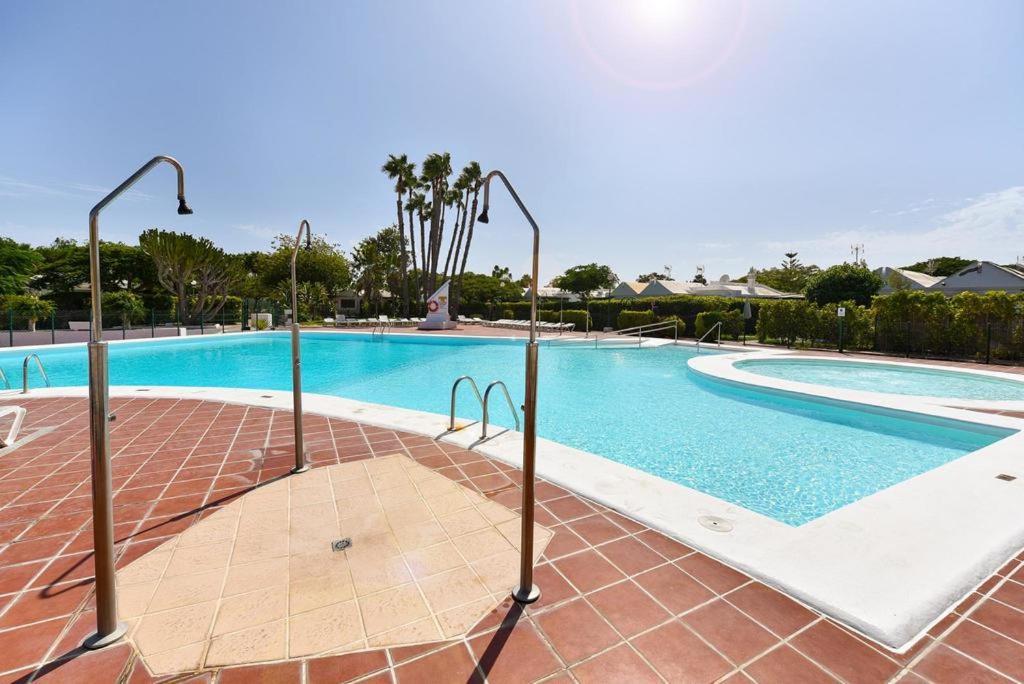 Bungalows Playa Flor, Campo Internacional, Maspalomas. 马斯帕洛马斯 外观 照片